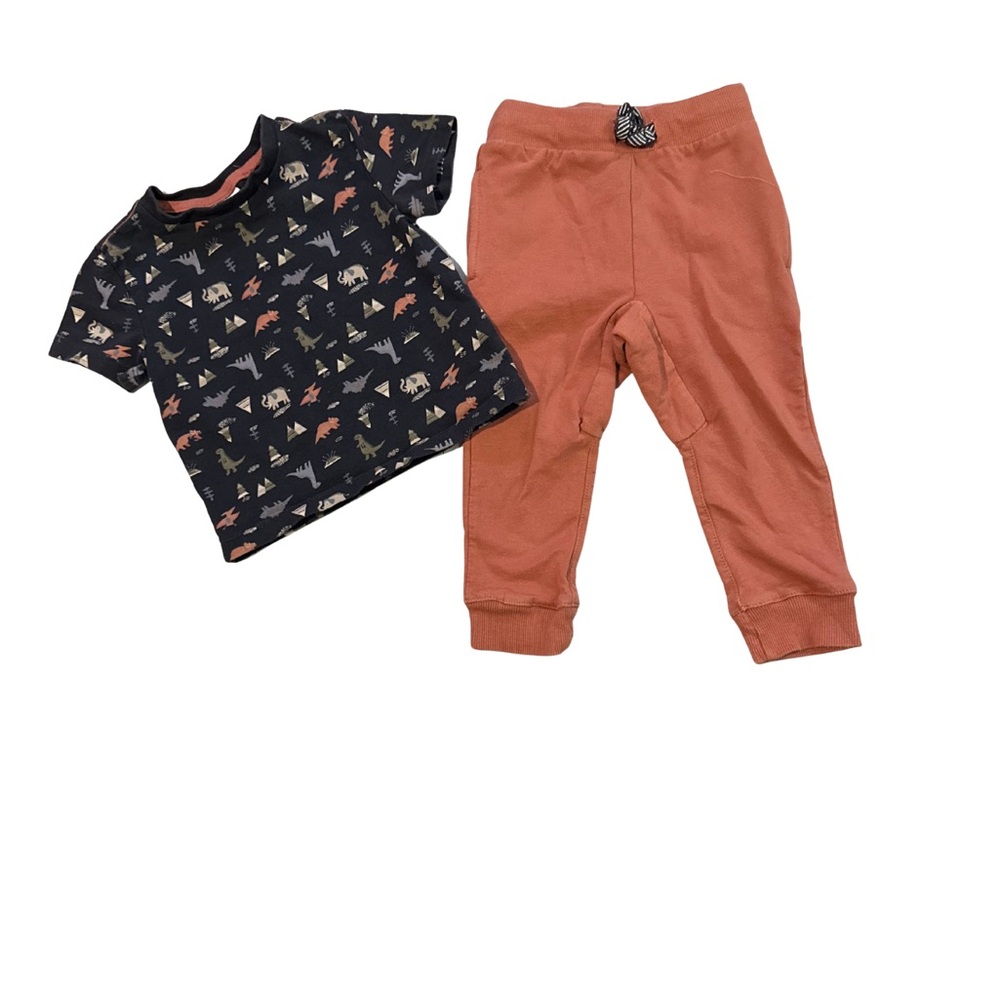 Tommy Bahama Baby Boy outfit — size 12m